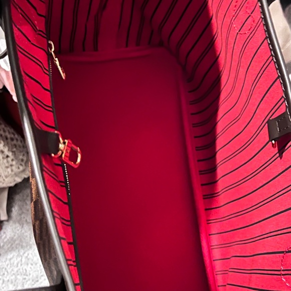 Louis Vuitton never fall - Picture 6 of 7